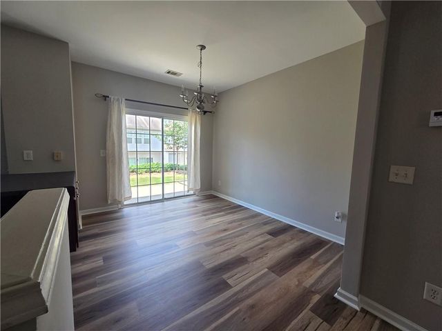 955 Prestwyck Court, Alpharetta, GA 30004
