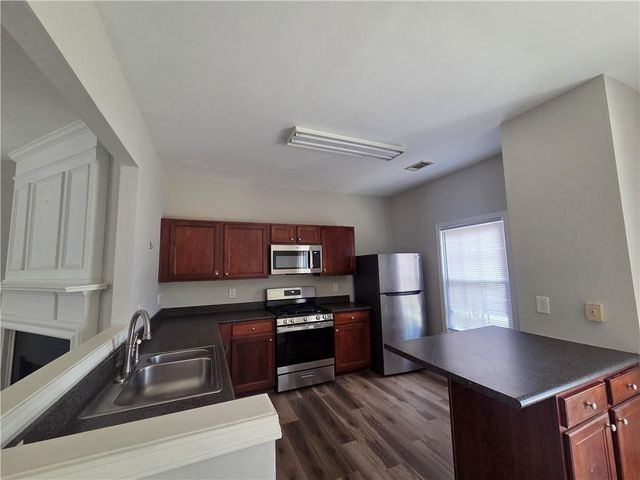955 Prestwyck Court, Alpharetta, GA 30004