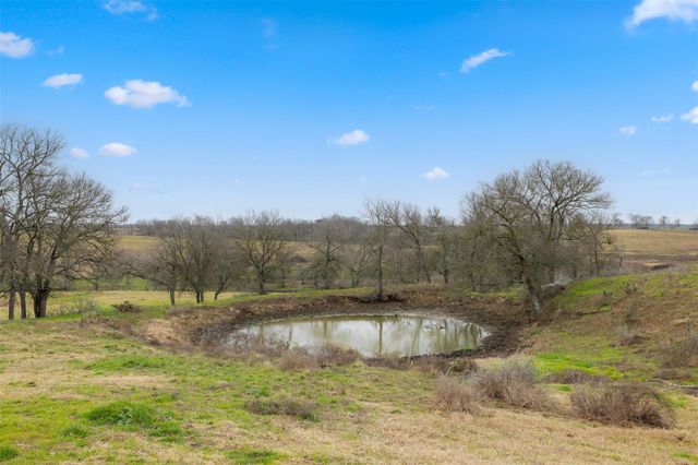 2061 FM 1445, Cameron, TX 76520