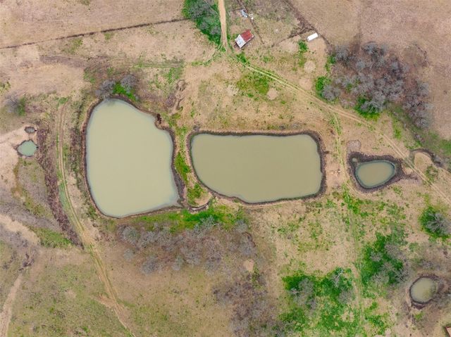 2061 FM 1445, Cameron, TX 76520