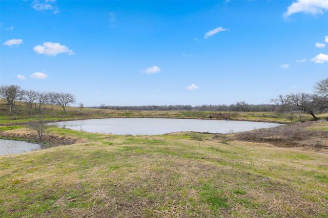 2061 FM 1445, Cameron, TX 76520