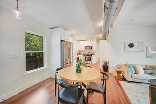 5704 Gloucester LN B, Austin, TX 78723