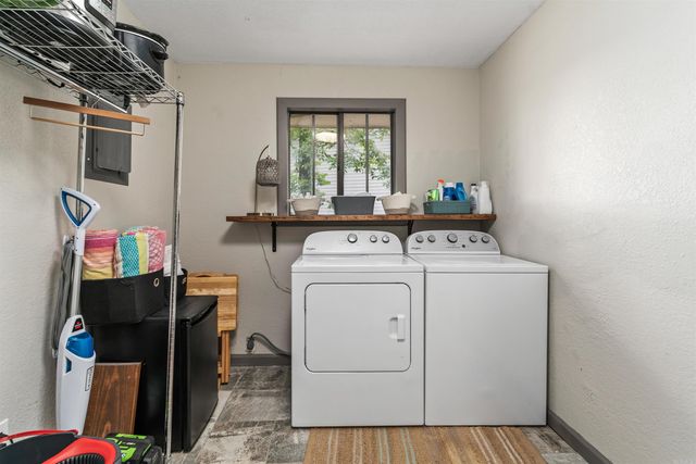 33 Sierra Drive, Hot Springs Village, AR 71909