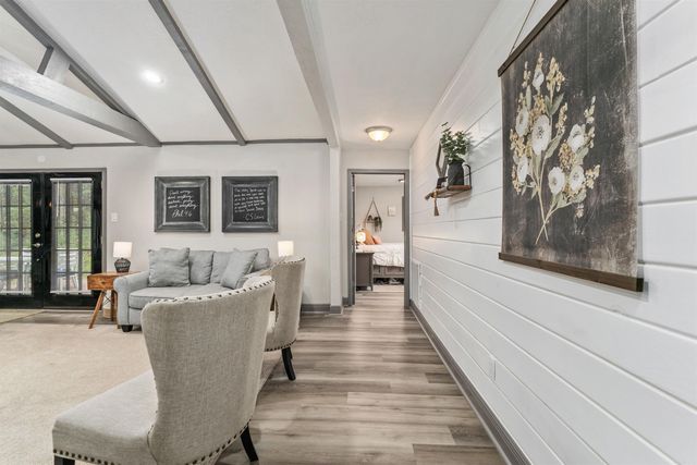 33 Sierra Drive, Hot Springs Village, AR 71909