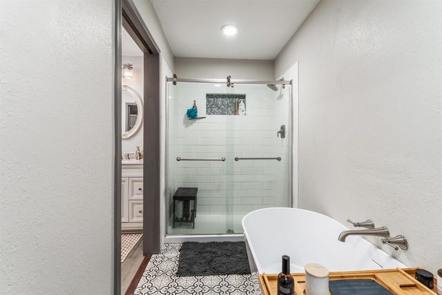 33 Sierra Drive, Hot Springs Village, AR 71909