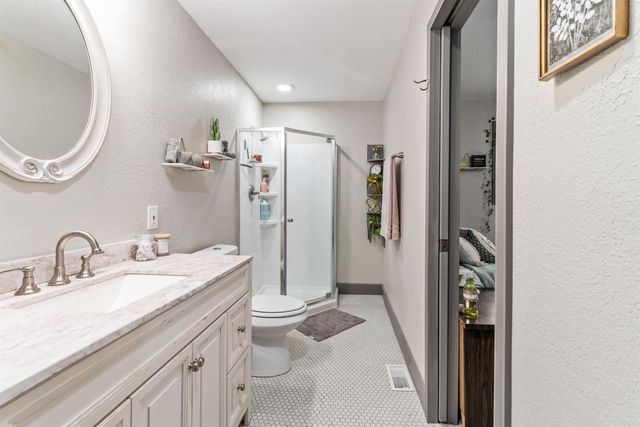 33 Sierra Drive, Hot Springs Village, AR 71909