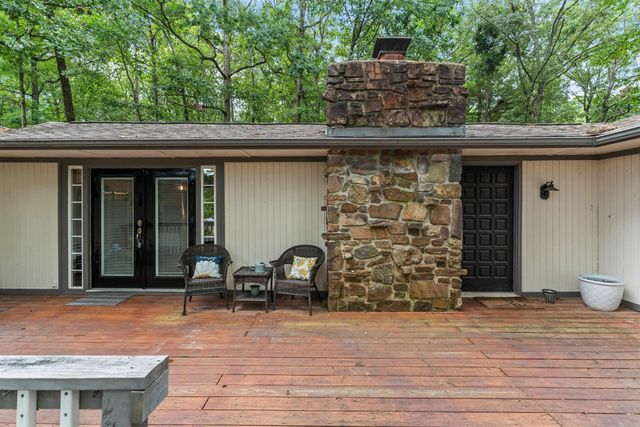 33 Sierra Drive, Hot Springs Village, AR 71909