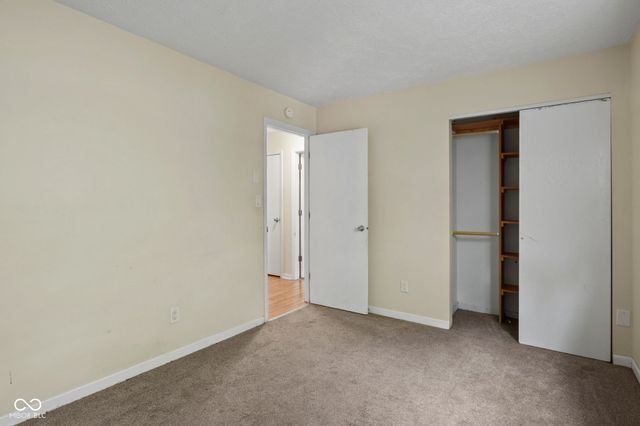 6627 Muirfield Way, Indianapolis, IN 46237