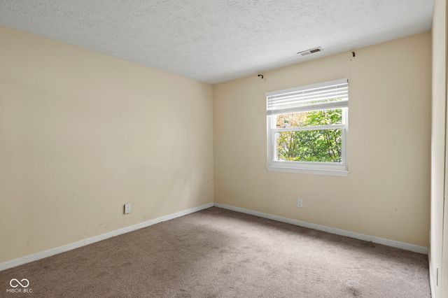 6627 Muirfield Way, Indianapolis, IN 46237
