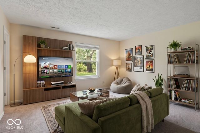 6627 Muirfield Way, Indianapolis, IN 46237