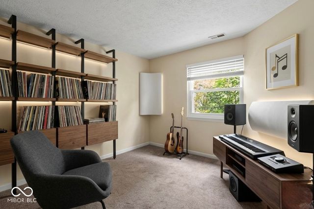 6627 Muirfield Way, Indianapolis, IN 46237