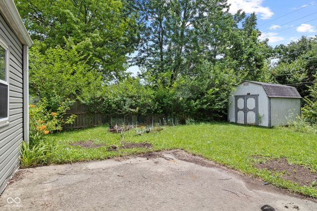 6627 Muirfield Way, Indianapolis, IN 46237