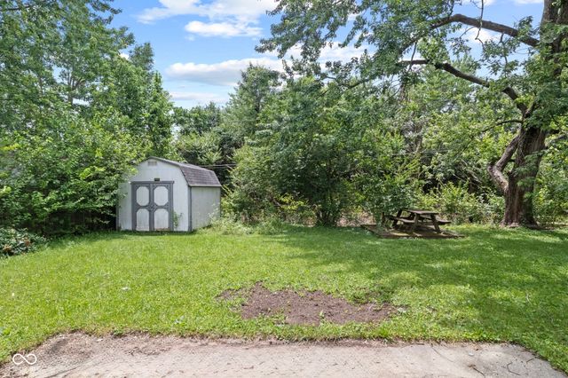 6627 Muirfield Way, Indianapolis, IN 46237