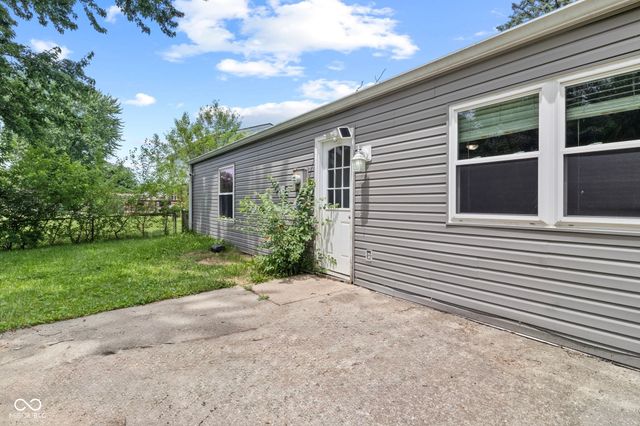 6627 Muirfield Way, Indianapolis, IN 46237