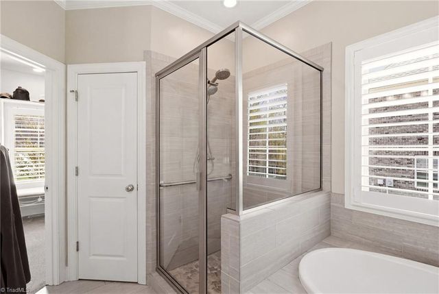 187 Pipers Ridge East, Winston-salem, NC 27127