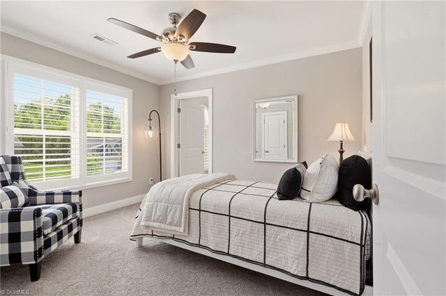 187 Pipers Ridge East, Winston-salem, NC 27127