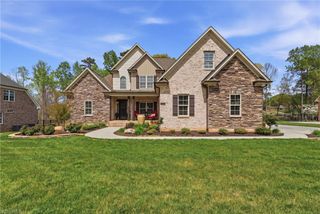 187 Pipers Ridge East, Winston-salem, NC 27127