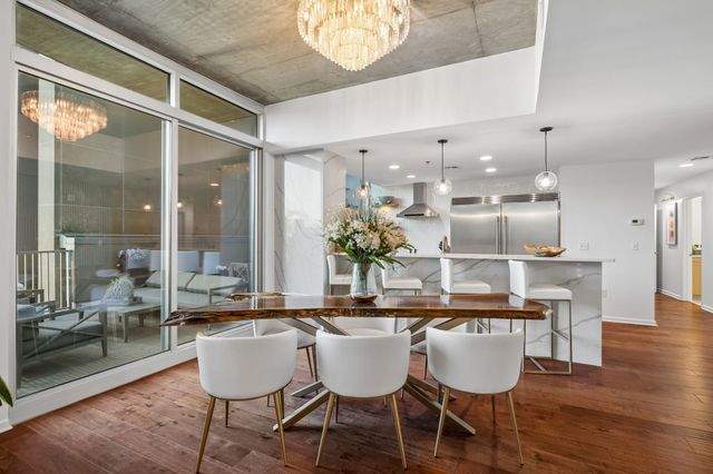 415 Church St Apt 1003, Nashville, TN 37219