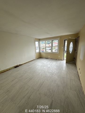 3827 W Hayford Street, Chicago, IL 60652