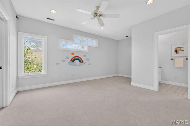 11 Fielding Road, Ladue, MO 63124