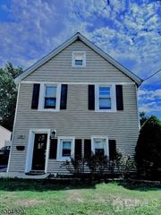 199 Grove Avenue, Woodbridge Proper, NJ 07095