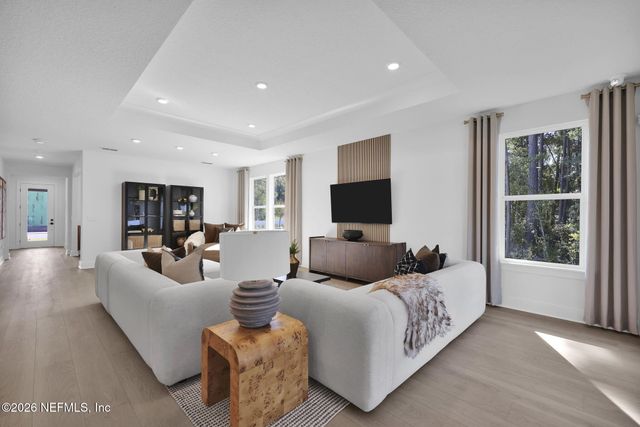 152 HEADSTREAM Drive, St. Johns, FL 32259