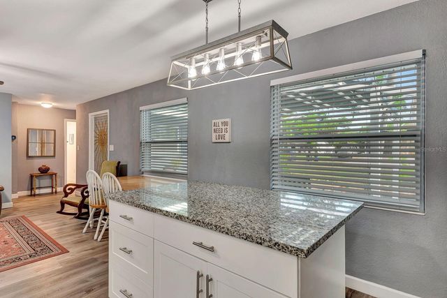 2510 51ST AVENUE TERRACE W, Bradenton, FL 34207