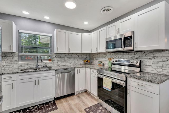 2510 51ST AVENUE TERRACE W, Bradenton, FL 34207