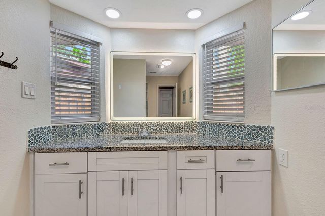 2510 51ST AVENUE TERRACE W, Bradenton, FL 34207