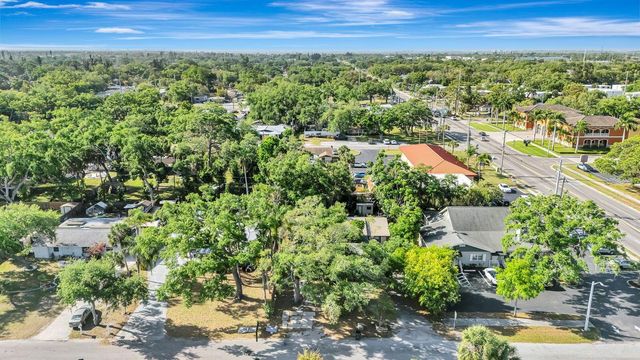 2510 51ST AVENUE TERRACE W, Bradenton, FL 34207