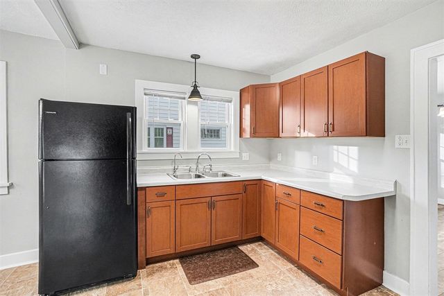 188 E 26th Street, Holland, MI 49423