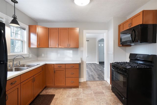 188 E 26th Street, Holland, MI 49423