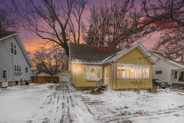 188 E 26th Street, Holland, MI 49423