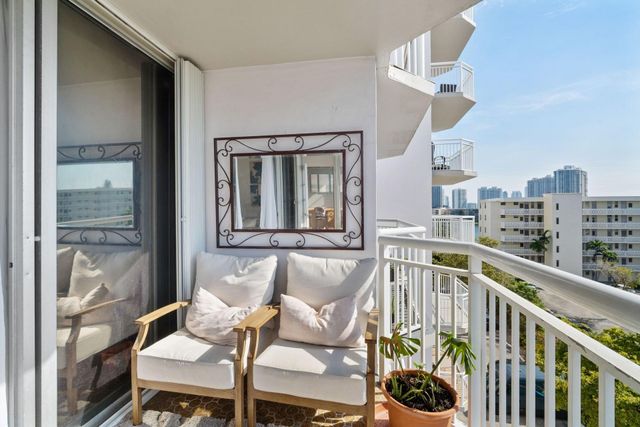 18021 Biscayne Boulevard 504, Aventura, FL 33160