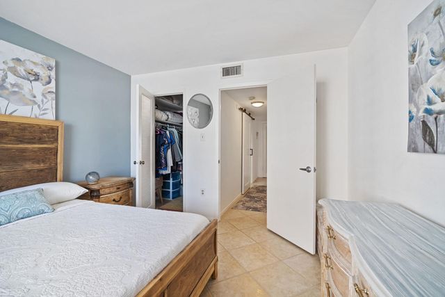 18021 Biscayne Boulevard 504, Aventura, FL 33160