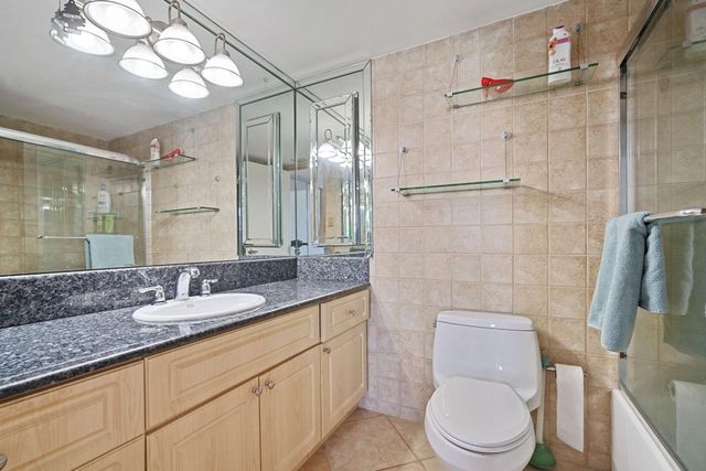 18021 Biscayne Boulevard 504, Aventura, FL 33160