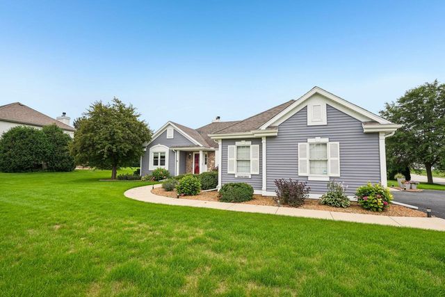 N64W13863 Cobblestone DRIVE, Menomonee Falls, WI 53051