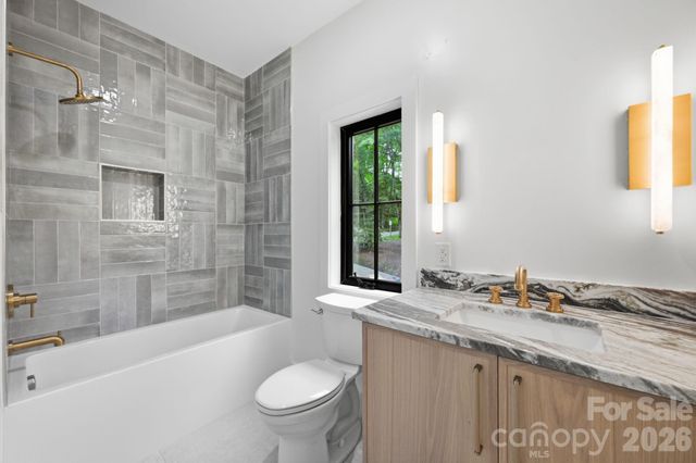 519 Rock Spring Circle, Sugar Mountain, NC 28604
