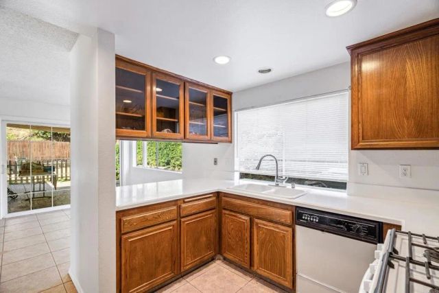 205 Camino Entrada, Chula Vista, CA 91910