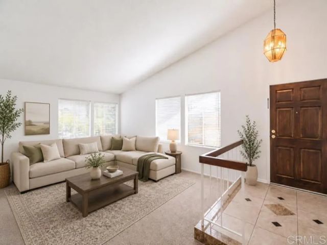 205 Camino Entrada, Chula Vista, CA 91910
