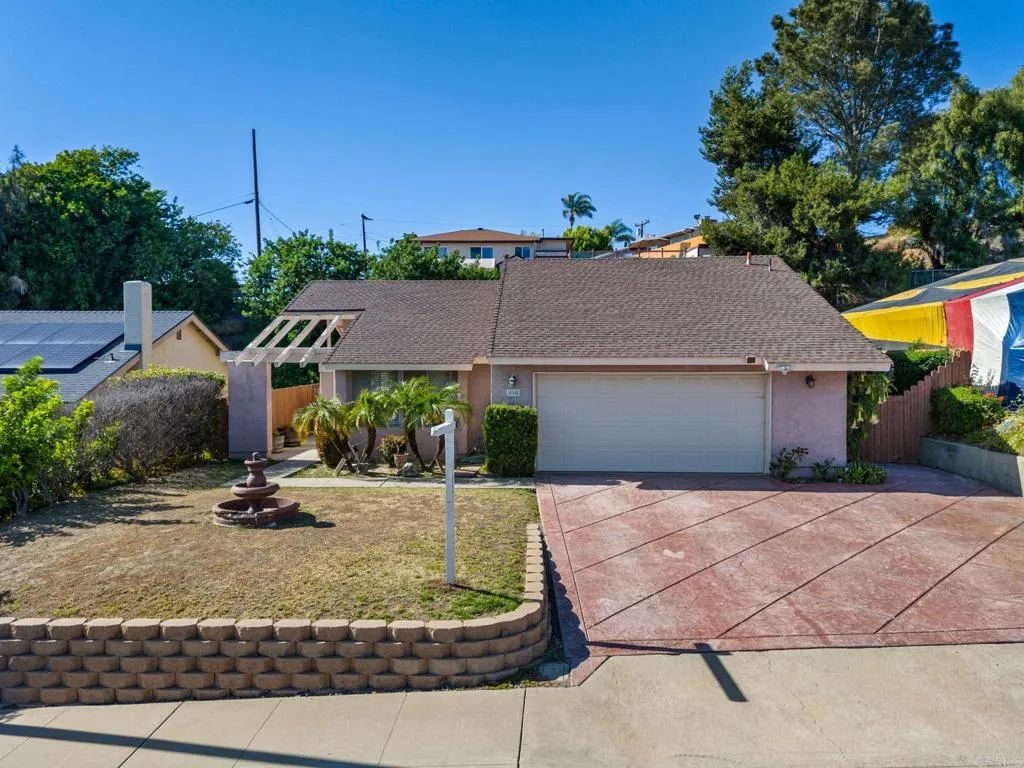 205 Camino Entrada, Chula Vista, CA 91910