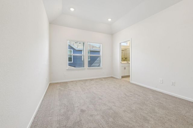 622 Sand Dollar Drive, Kemah, TX 77565