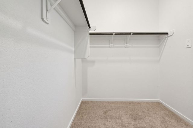 622 Sand Dollar Drive, Kemah, TX 77565