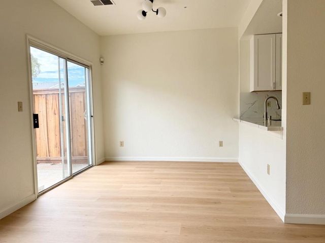 127 Harris Circle, Bay Point, CA 94565