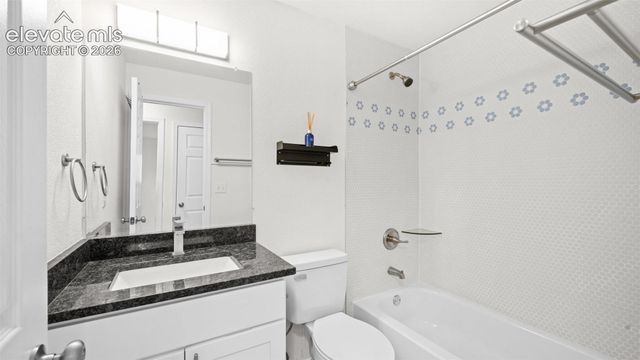 5625 Escapardo Way, Colorado Springs, CO 80917