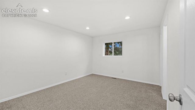 5625 Escapardo Way, Colorado Springs, CO 80917