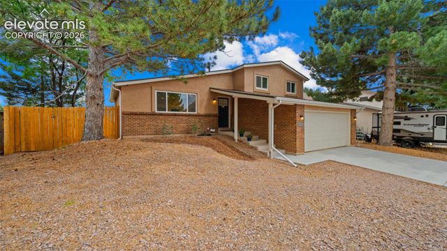 5625 Escapardo Way, Colorado Springs, CO 80917