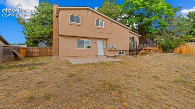 5625 Escapardo Way, Colorado Springs, CO 80917