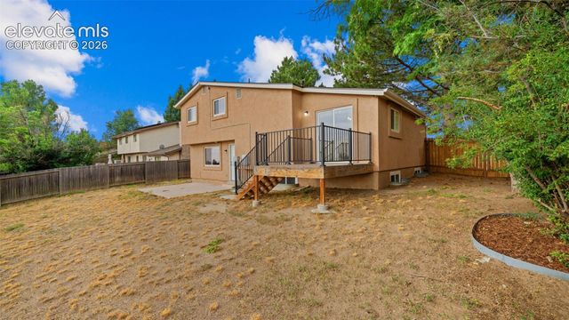 5625 Escapardo Way, Colorado Springs, CO 80917