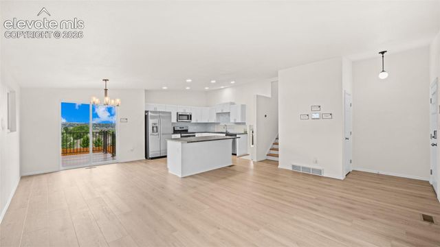5625 Escapardo Way, Colorado Springs, CO 80917
